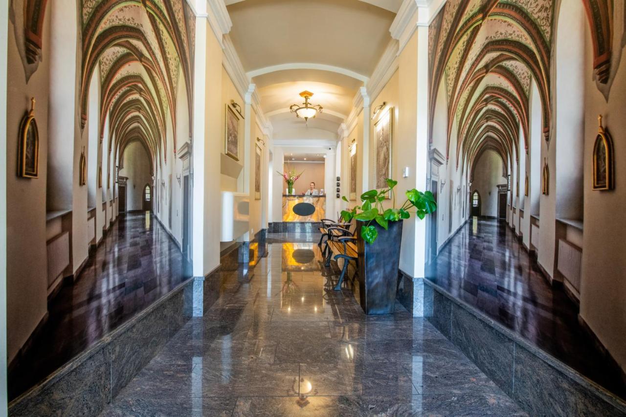 Aparthotel Globus Kraków Exterior foto